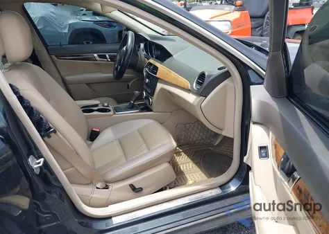 2012 Mercedes-Benz C 250 Luxury/Sport from USA, damaged, VIN WDDGF4HB0CR209125